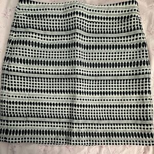 LOFT Monochrome Geometric Pencil Skirt